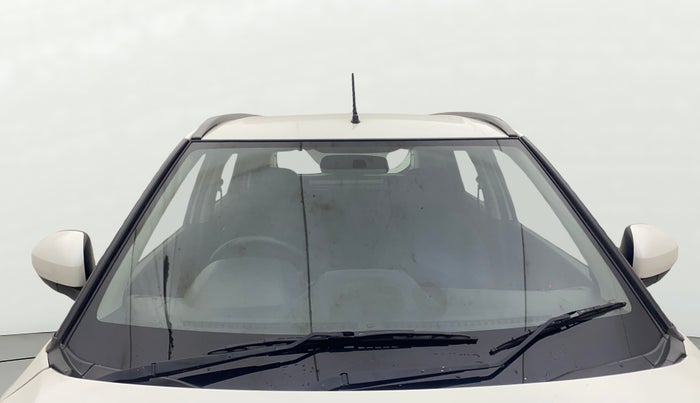 2016 Maruti Vitara Brezza ZDI, Diesel, Manual, 96,833 km, Front Windshield