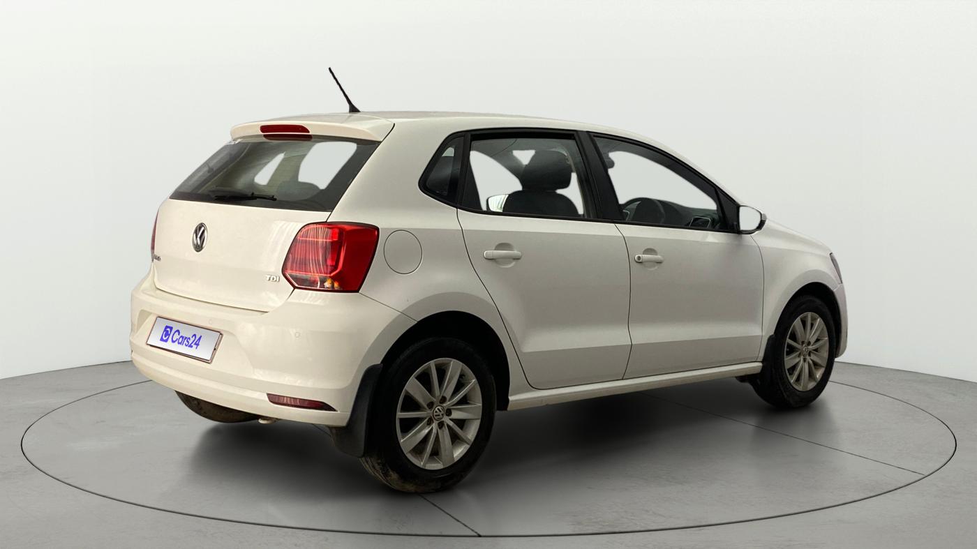 2017 Volkswagen Polo HIGHLINE1.5L, Diesel, Manual, 69,718 km, Right Back Diagonal
