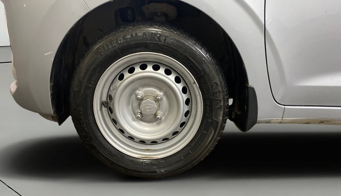 2023 Hyundai GRAND I10 NIOS ERA 1.2 KAPPA VTVT, Petrol, Manual, 12,662 km, Left Front Wheel