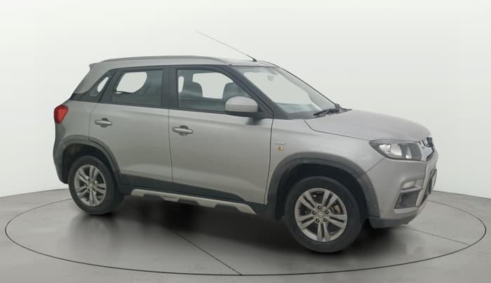 2017 Maruti Vitara Brezza ZDI, Diesel, Manual, 1,00,560 km, Right Front Diagonal