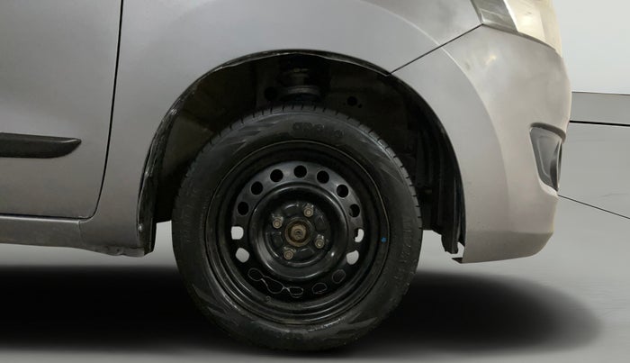 2016 Maruti Wagon R 1.0 VXI, Petrol, Manual, 72,954 km, Right Front Wheel