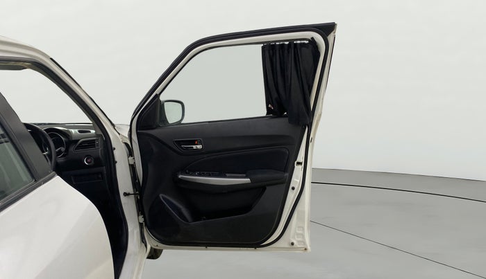 2020 Maruti Swift ZXI PLUS, Petrol, Manual, 21,069 km, RHS Front Door