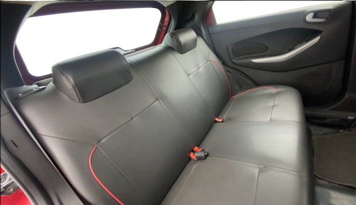 2018 Ford New Figo Titanium 1.5 TDCi Opt, Diesel, Manual, 1,18,136 km, Right Side Rear Door Cabin