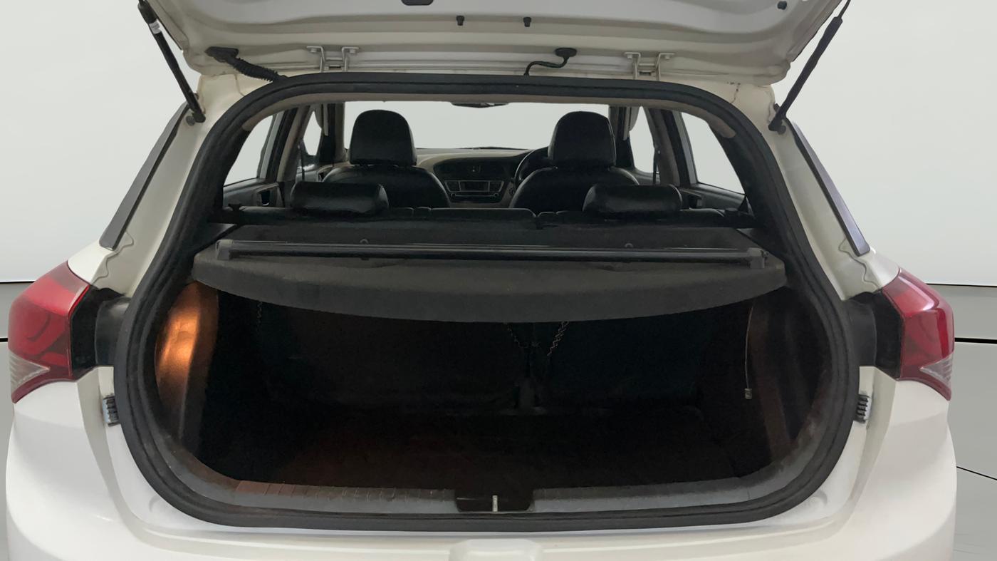 2015 Hyundai Elite i20 ASTA 1.2, Petrol, Manual, 46,195 km, Boot Open Zoomed View