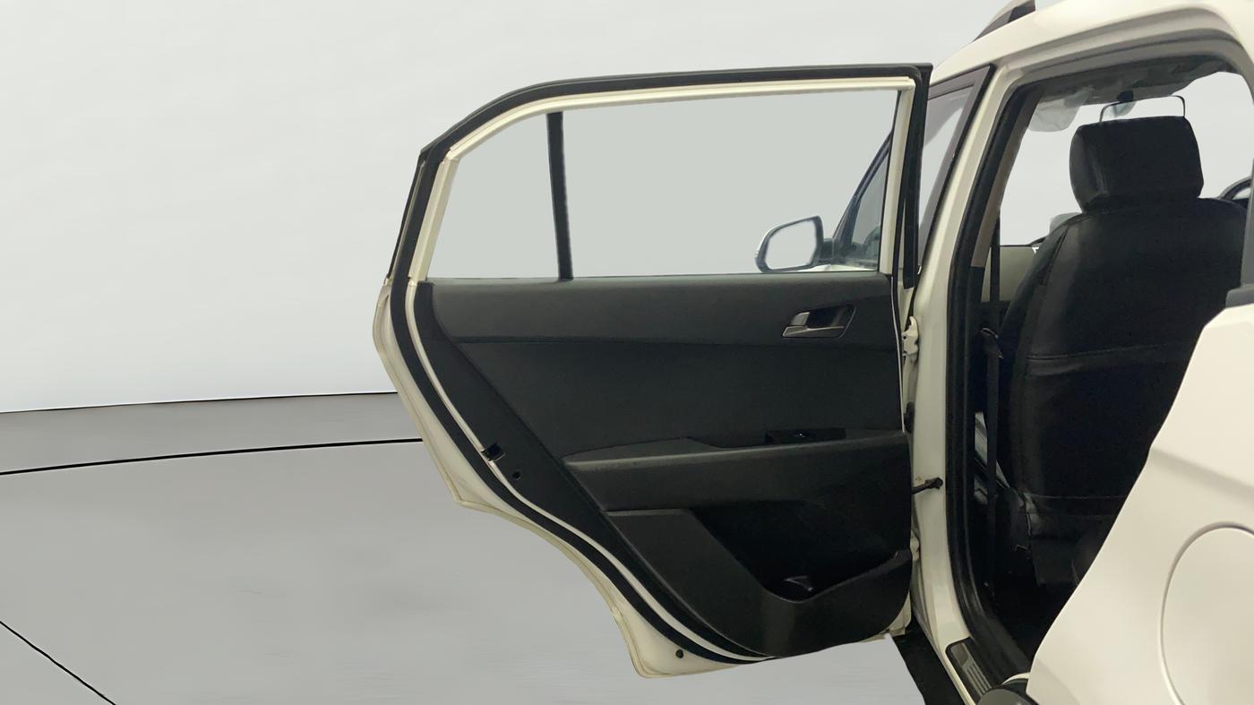 2016 Hyundai Creta SX PLUS AT 1.6 PETROL, Petrol, Automatic, 92,748 km, LHS Rear Door