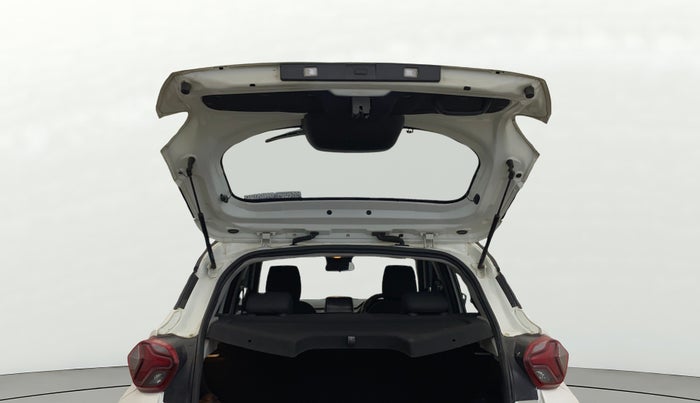 2021 Tata PUNCH CREATIVE AMT 1.2 RTN DUAL TONE, Petrol, Automatic, 31,940 km, Boot Door Open