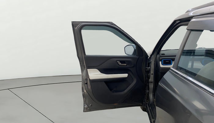 2022 Tata PUNCH CREATIVE  AMT, Petrol, Automatic, 30,128 km, LHS Front Door