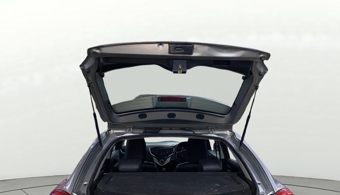 2017 Maruti Baleno DELTA DIESEL 1.3, Diesel, Manual, 40,858 km, Boot Door Open