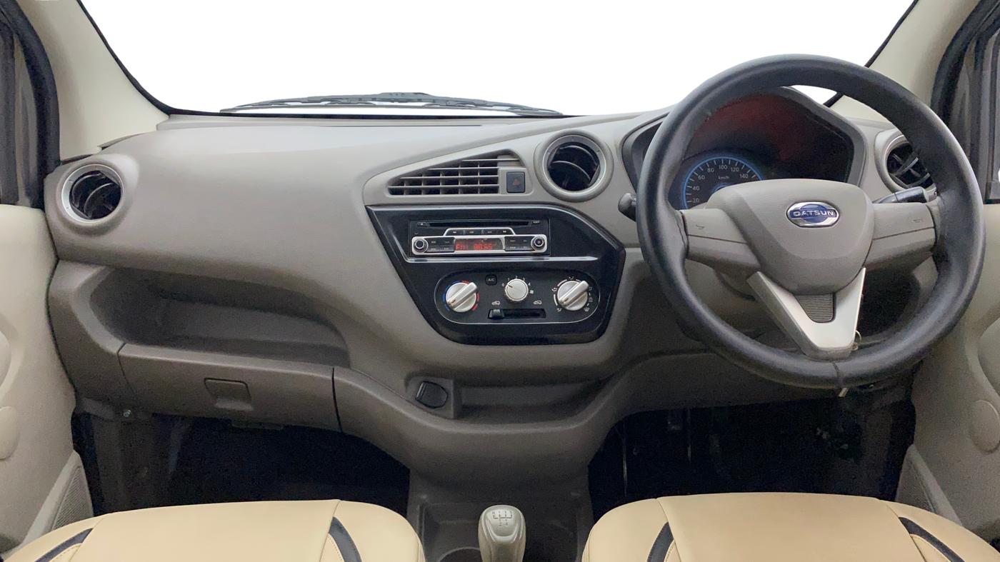 2017 Datsun Redi Go T (O), Petrol, Manual, 66,317 km, Dashboard