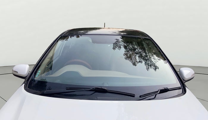 2019 Hyundai Elite i20 SPORTZ PLUS 1.2, Petrol, Manual, 50,360 km, Front Windshield