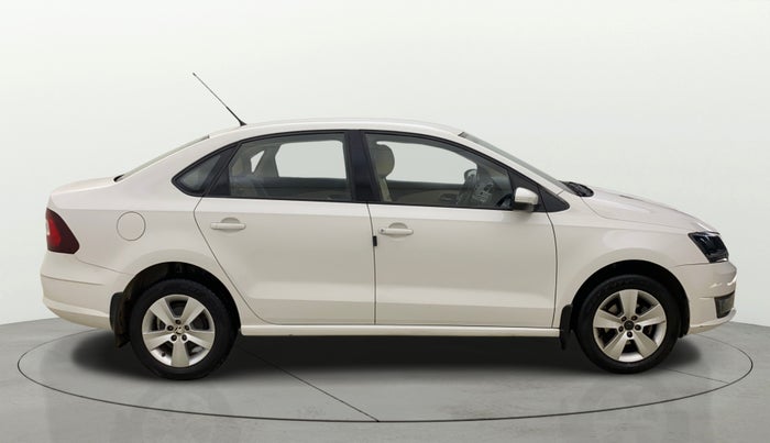 2019 Skoda Rapid AMBITION 1.6 MPI AT, Petrol, Automatic, 28,819 km, Right Side View