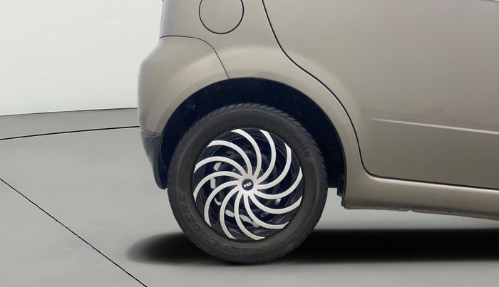 2013 Chevrolet Spark LT 1.0, Petrol, Manual, 24,340 km, Right Rear Wheel