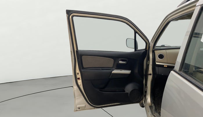 2015 Maruti Wagon R 1.0 LXI CNG, CNG, Manual, 95,668 km, LHS Front Door