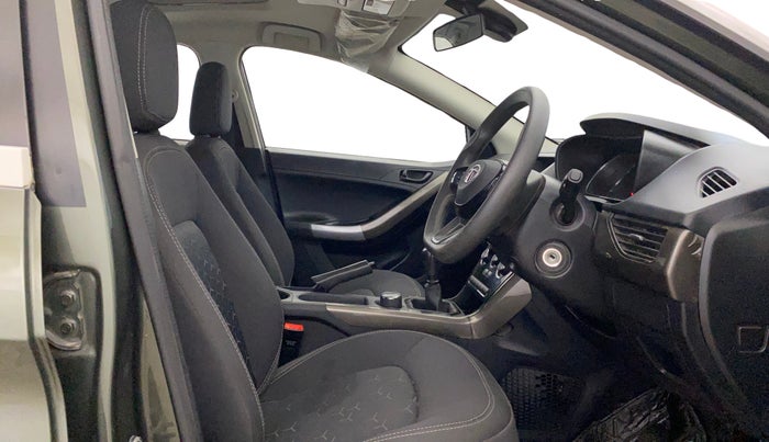 2022 Tata NEXON XM SUNROOF PETROL, Petrol, Manual, 24,651 km, Right Side Front Door Cabin