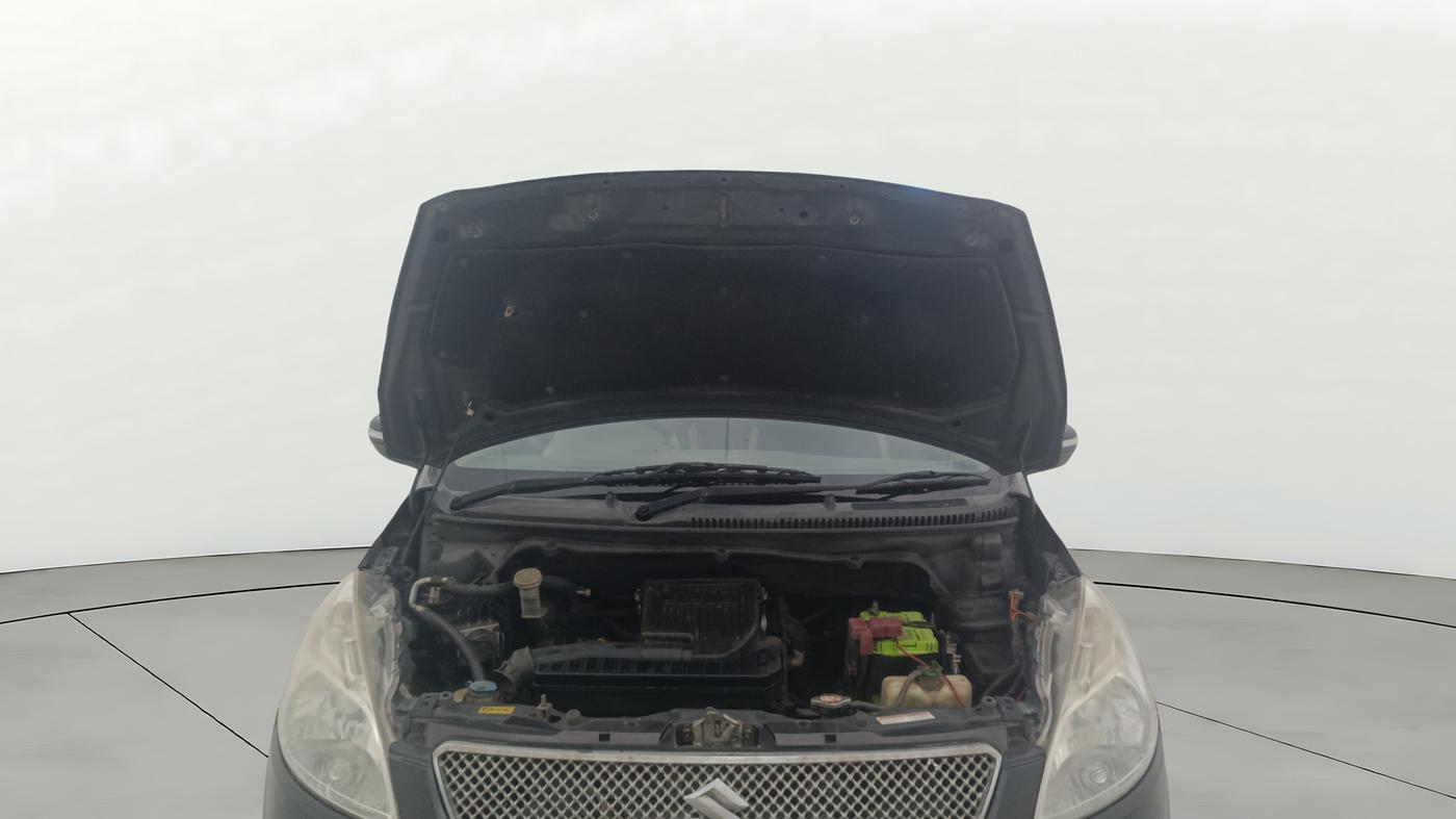 2014 Maruti Ertiga ZXI, Petrol, Manual, 1,22,203 km, Open Bonet