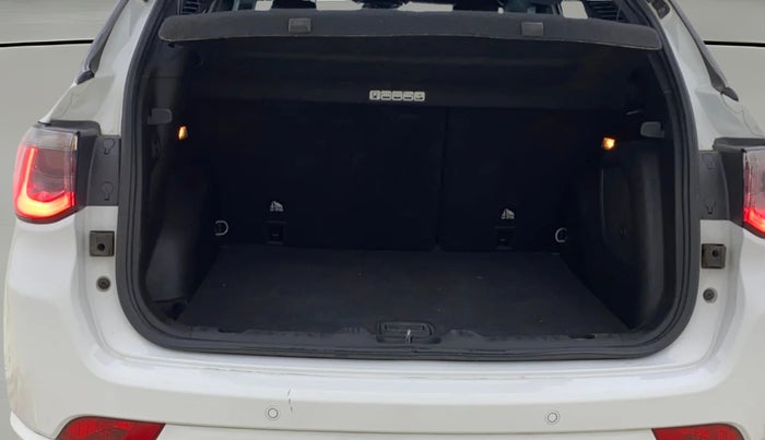 2022 Jeep Compass MODEL S (O) 1.4 PETROL DCT, Petrol, Automatic, 17,591 km, Boot Open Zoomed View