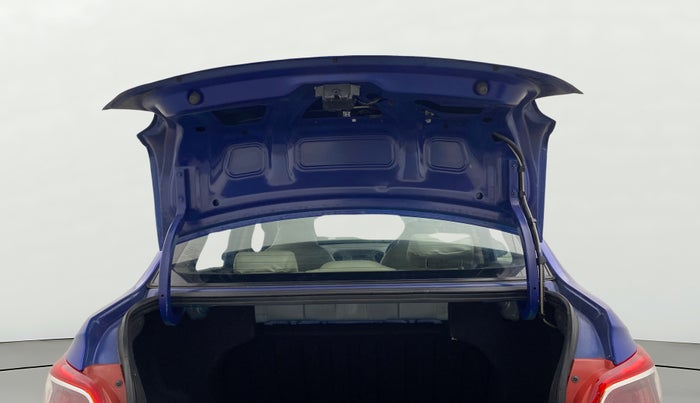 2015 Hyundai Xcent SX 1.2 (O), Petrol, Manual, 56,620 km, Boot Door Open