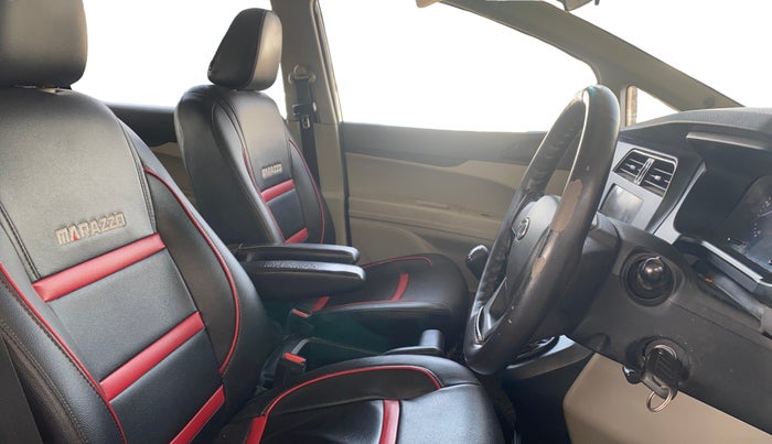 2019 Mahindra MARAZZO M2 7STR, Diesel, Manual, 69,853 km, Right Side Front Door Cabin