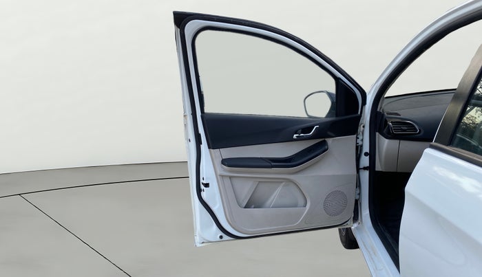 2024 Tata Tiago XZ PLUS CNG, CNG, Manual, 41,917 km, LHS Front Door