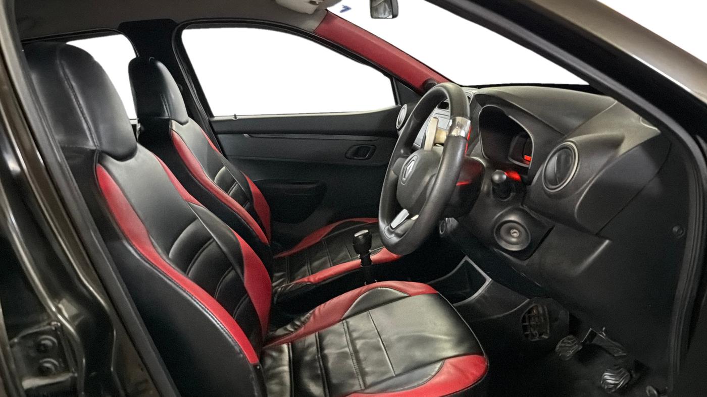 2018 Renault Kwid RXL, Petrol, Manual, 41,994 km, Right Side Front Door Cabin