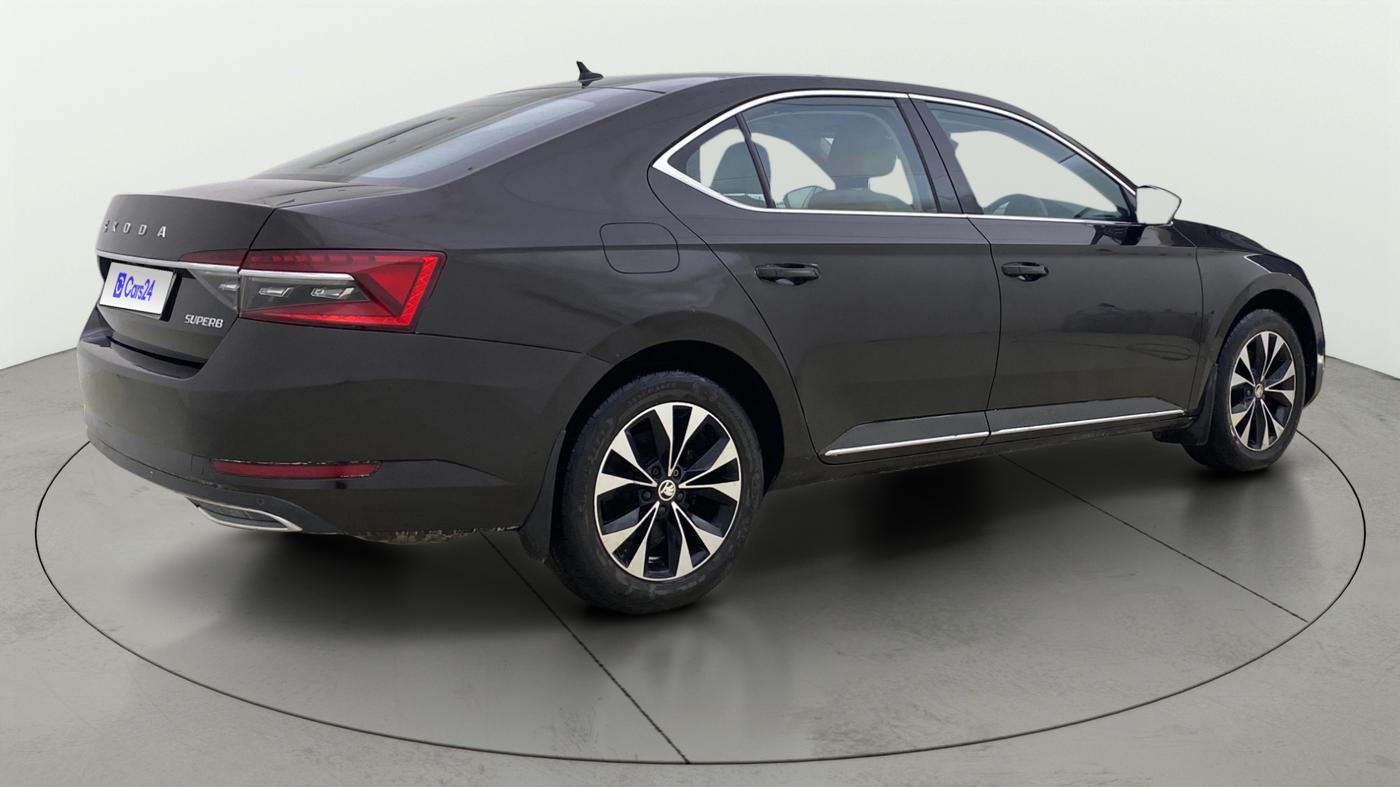 2020 Skoda Superb L&K 2.0 TSI AT, Petrol, Automatic, 86,208 km, Right Back Diagonal