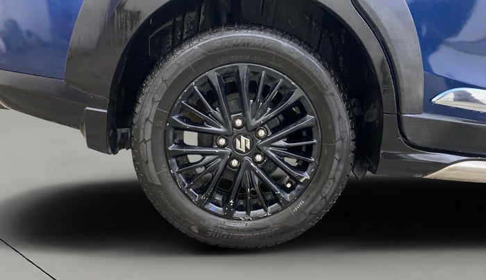 2020 Maruti XL6 ALPHA MT, Petrol, Manual, 1,39,988 km, Right Rear Wheel