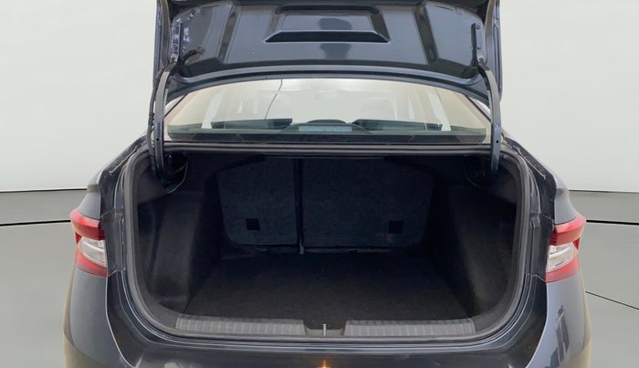 2022 Skoda SLAVIA AMBITION 1.0L TSI MT, Petrol, Manual, 31,455 km, Boot Open Zoomed View