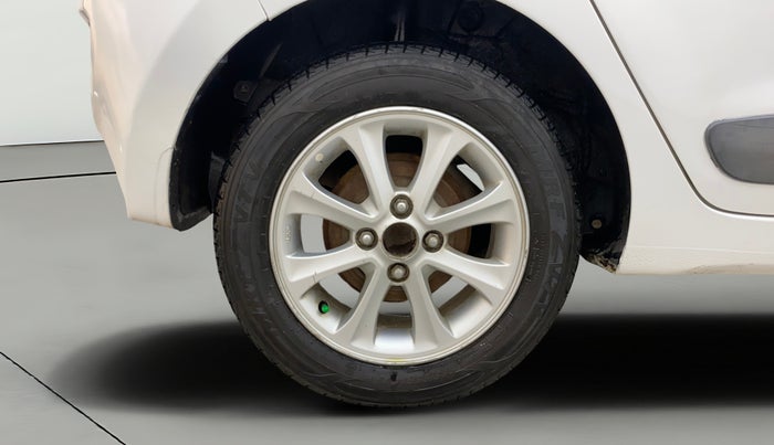 2014 Hyundai Grand i10 ASTA AT 1.2 KAPPA VTVT, Petrol, Automatic, 86,070 km, Right Rear Wheel