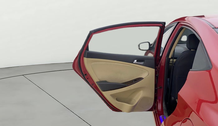 2015 Hyundai Verna FLUIDIC 4S 1.6 VTVT S(O), CNG, Manual, 1,04,380 km, LHS Rear Door