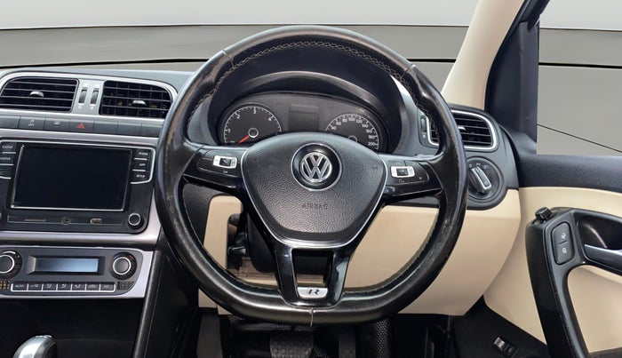 2019 Volkswagen Vento HIGHLINE PLUS 1.5 AT, Diesel, Automatic, 83,459 km, Steering Wheel Close Up