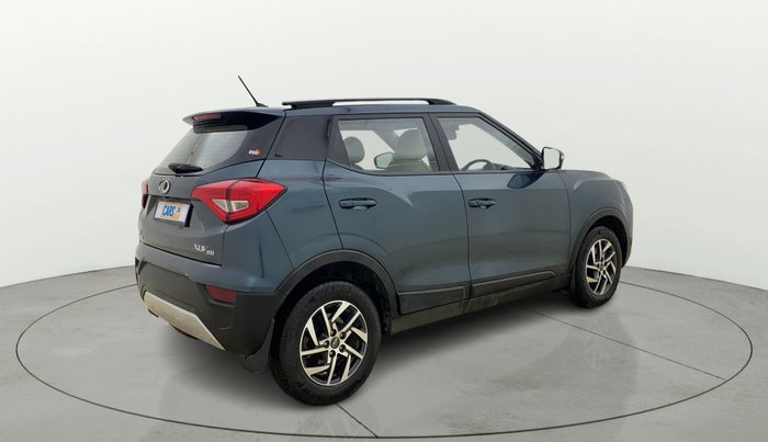 2022 Mahindra XUV300 W8 (O) 1.2 PETROL AMT, Petrol, Automatic, 26,264 km, Right Back Diagonal