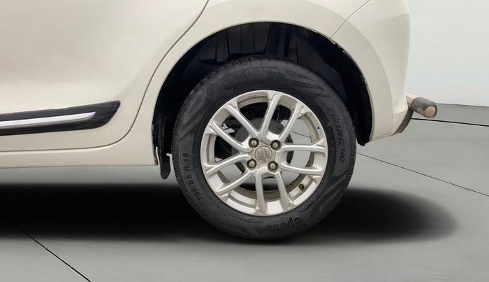 2020 Maruti Swift ZXI, Petrol, Manual, 80,168 km, Left Rear Wheel