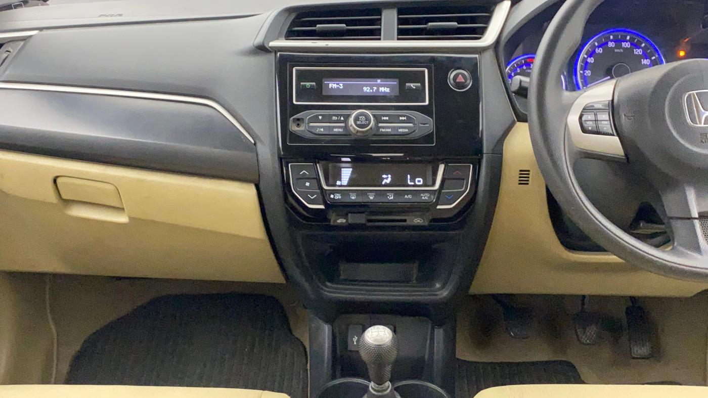 2016 Honda Amaze 1.2L I-VTEC VX, Petrol, Manual, 1,01,044 km, Air Conditioner