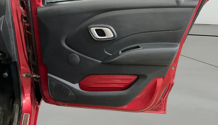 2018 Datsun Redi Go S 1.0 AMT, Petrol, Automatic, 33,130 km, Driver Side Door Panels Control