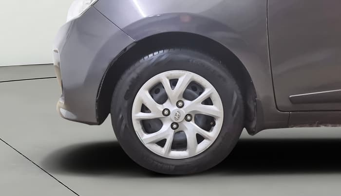 2020 Hyundai Grand i10 SPORTZ 1.2 KAPPA VTVT, CNG, Manual, 49,375 km, Left Front Wheel
