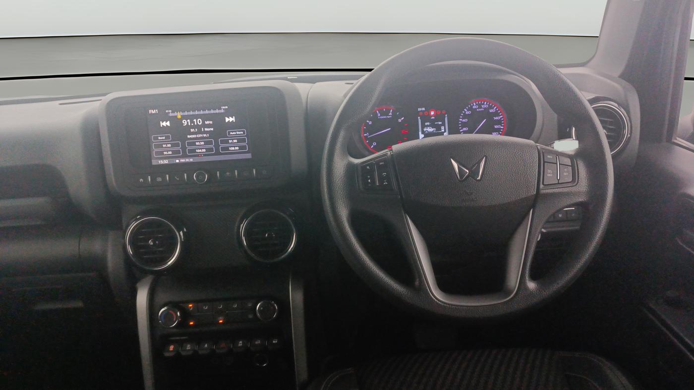 2024 Mahindra Thar LX P 2WD AT HT, Petrol, Automatic, 9,373 km, Steering Wheel Close Up
