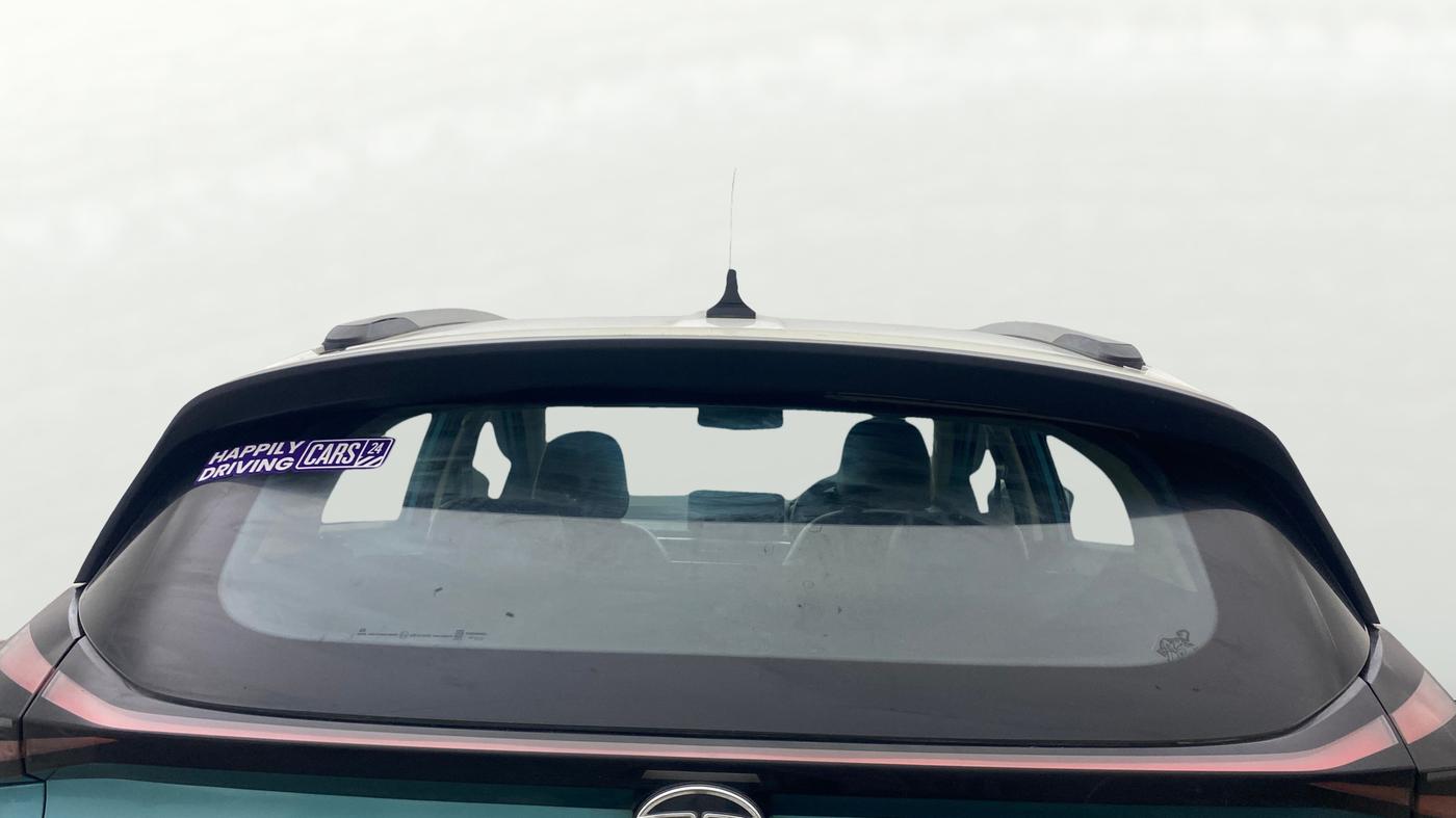 2023 Tata NEXON CREATIVE+ SUNROOF AMT DUAL TONE 1.2 PETROL, Petrol, Automatic, 69,330 km, Rear Windshield