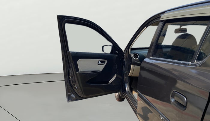 2022 Maruti Alto LXI, CNG, Manual, 70,280 km, LHS Front Door