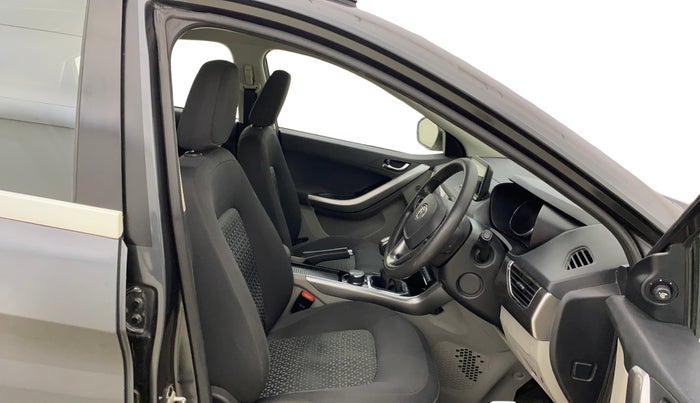 2018 Tata NEXON XZ PLUS DIESEL, Diesel, Manual, 93,457 km, Right Side Front Door Cabin