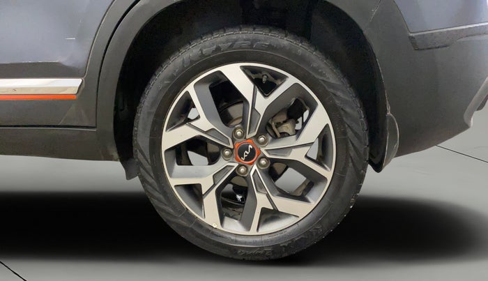 2021 KIA SELTOS X LINE 1.4 PETROL DCT, Petrol, Automatic, 37,621 km, Left Rear Wheel