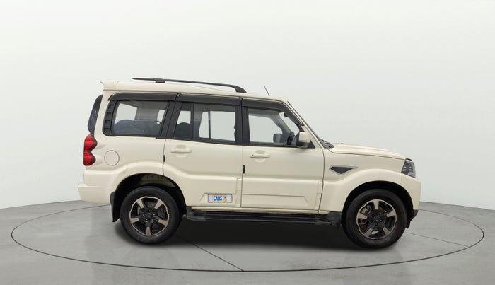 2021 Mahindra Scorpio S9, Diesel, Manual, 82,238 km, Right Side View
