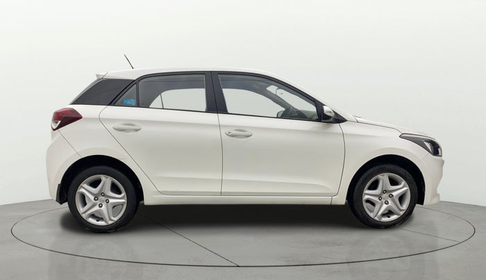 2017 Hyundai Elite i20 ASTA 1.2, Petrol, Manual, 28,372 km, Right Side View