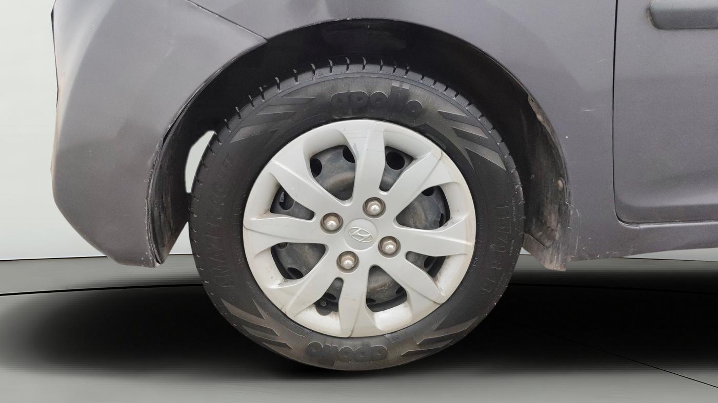 2016 Hyundai Eon MAGNA +, Petrol, Manual, 84,098 km, Left Front Wheel