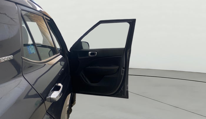 2021 Hyundai VENUE SX PLUS 1.0 TURBO DCT DUAL TONE, Petrol, Automatic, 53,489 km, RHS Front Door