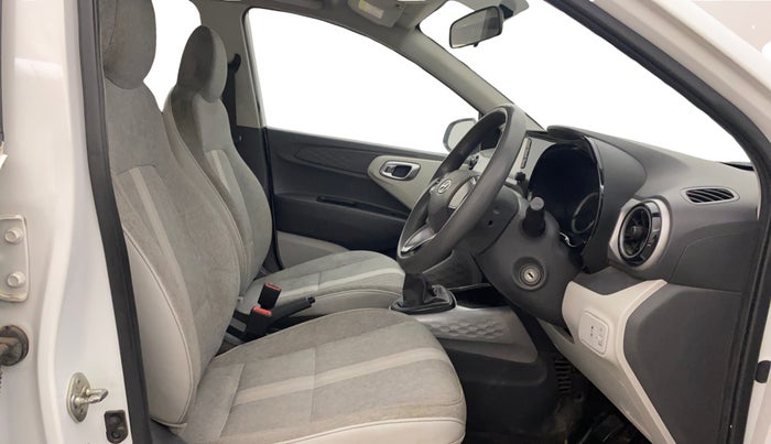 2022 Hyundai GRAND I10 NIOS SPORTZ 1.2 KAPPA VTVT CNG, CNG, Manual, 1,36,340 km, Right Side Front Door Cabin