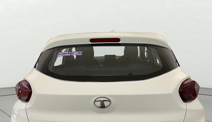 2022 Tata PUNCH ADVENTURE AMT, Petrol, Automatic, 30,374 km, Rear Windshield