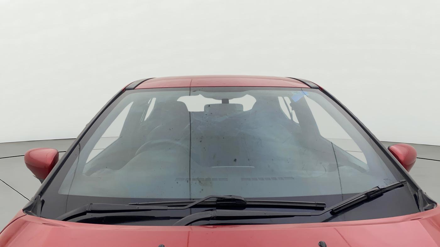 2019 Nissan Kicks XL 1.5, Petrol, Manual, 75,945 km, Front Windshield