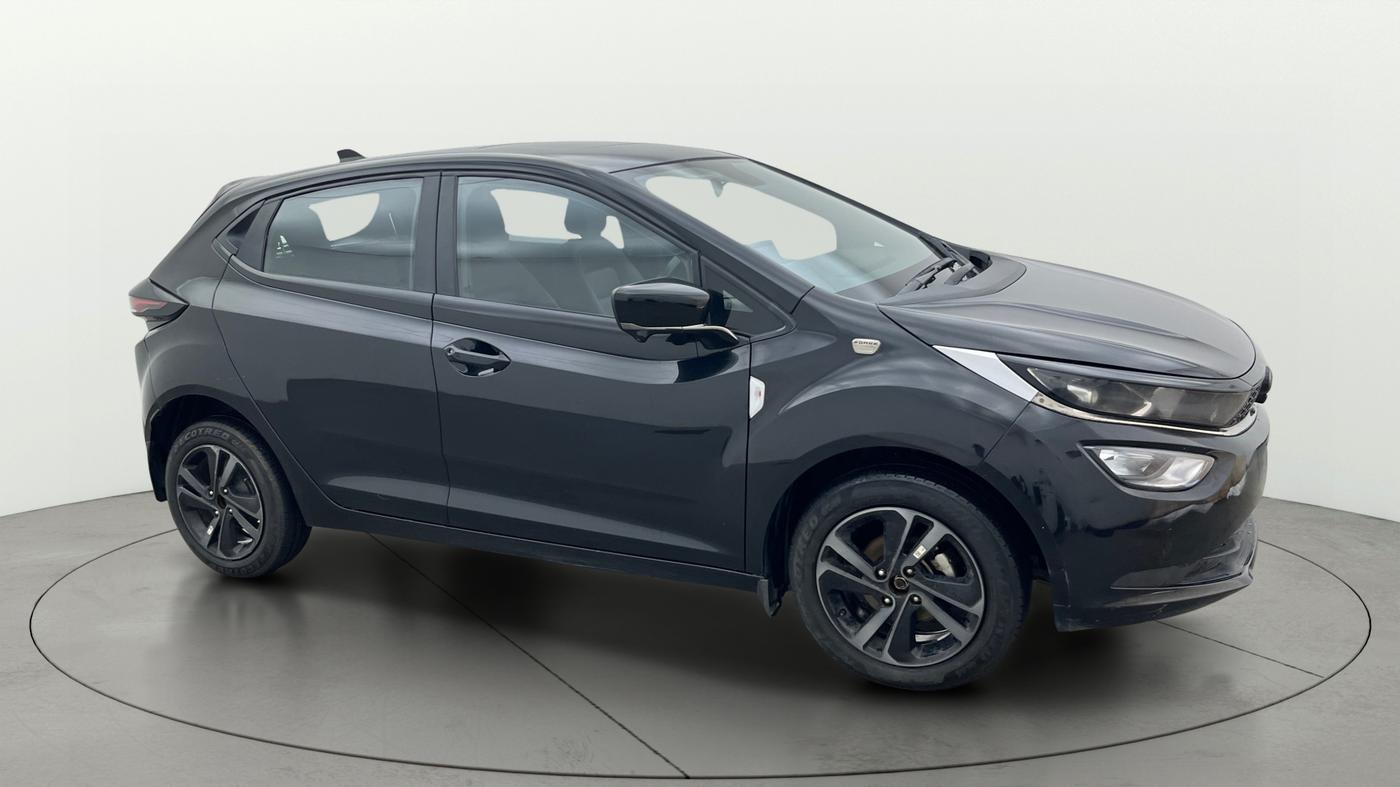 2024 Tata ALTROZ XZA Plus (S) Lux Dark Edition, Petrol, Automatic, 23,295 km, Right Front Diagonal