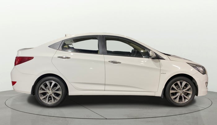 2017 Hyundai Verna 1.6 VTVT SX (O) AT, Petrol, Automatic, 25,039 km, Right Side View