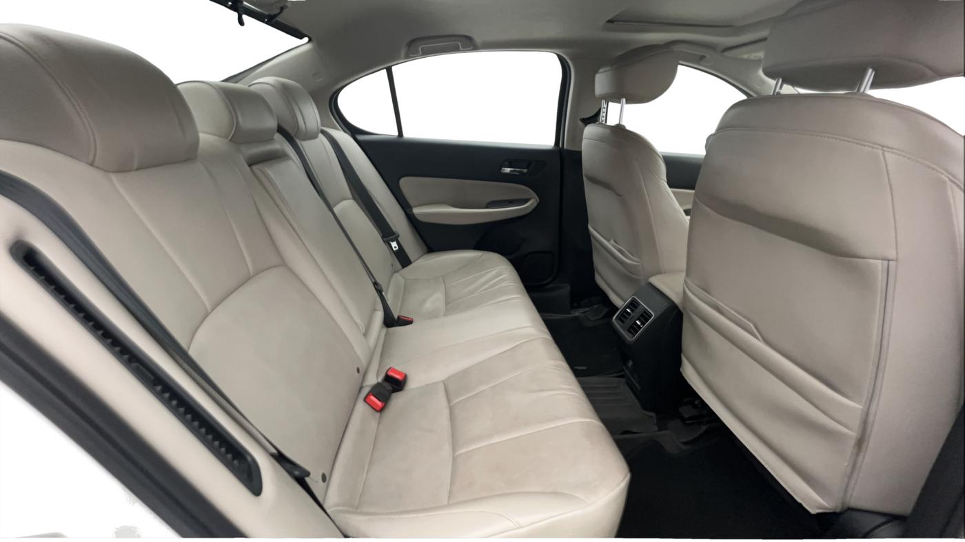 2022 Honda City ZX HYBRID, Hybrid, Automatic, 67,065 km, Right Side Rear Door Cabin